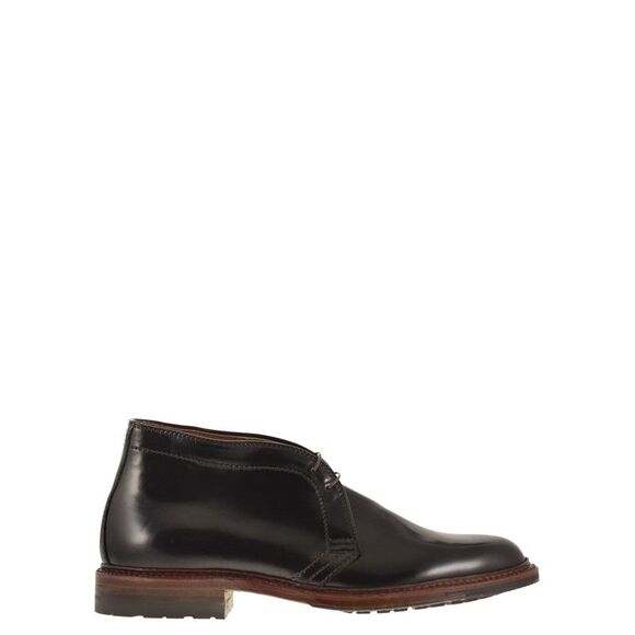 Alden Men Classic Chukka Shoe - Picture 1 of 7